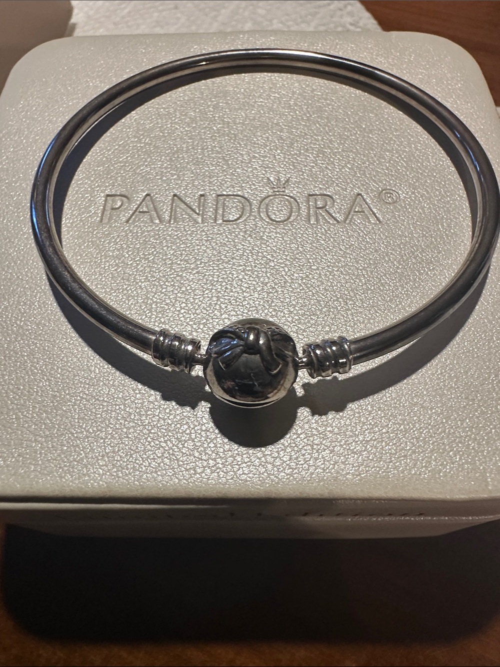 Pandora bow w/stones Silver Snake-Clasp Bangle Bracelet 9 inch